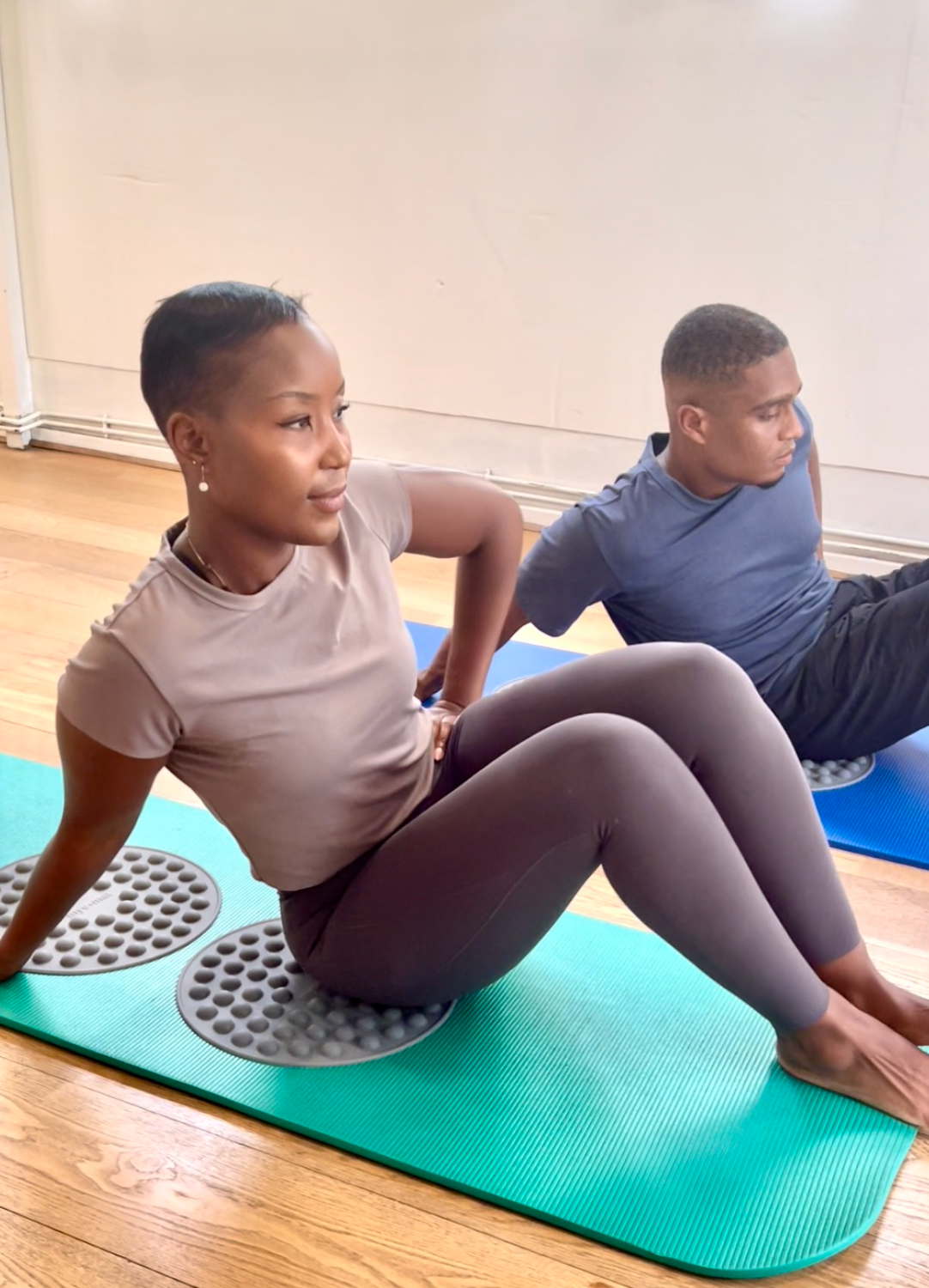 Elevate Every Moment: How MyoMat Transforms "Hold Still" Services into Blissful Breaks